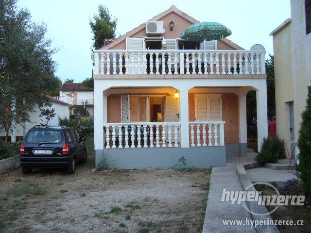 CHORVATSKO - APARTMÁNY- UBYTOVÁNÍ - foto 15