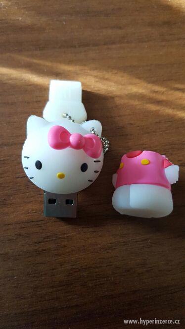 USB Flash Hello Kitty - foto 2