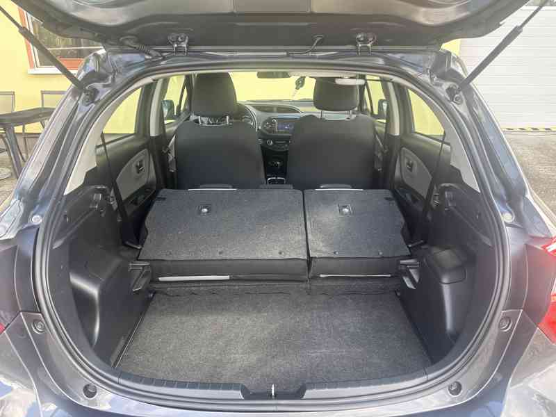 Toyota Yaris 1.5 Hybrid 74kW/Navi/Kamera  - foto 15