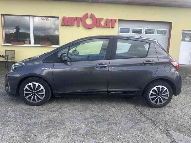 Toyota Yaris 1.5 Hybrid 74kW/Navi/Kamera  - foto 2