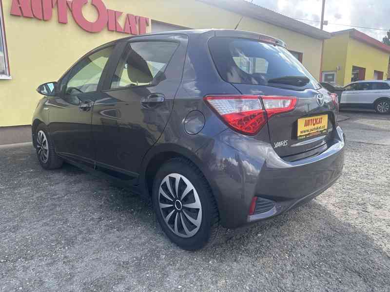 Toyota Yaris 1.5 Hybrid 74kW/Navi/Kamera  - foto 3