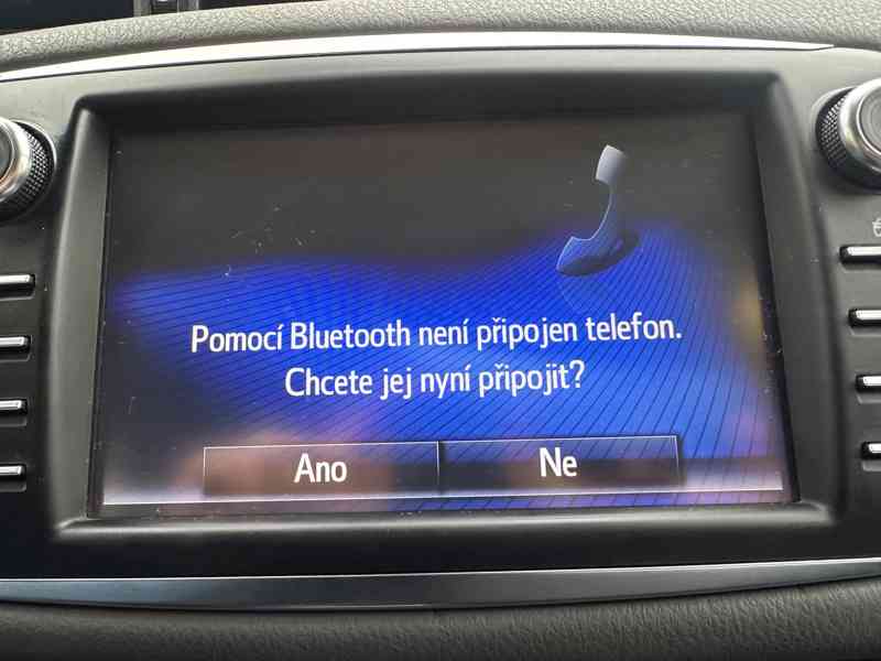 Toyota Yaris 1.5 Hybrid 74kW/Navi/Kamera  - foto 35