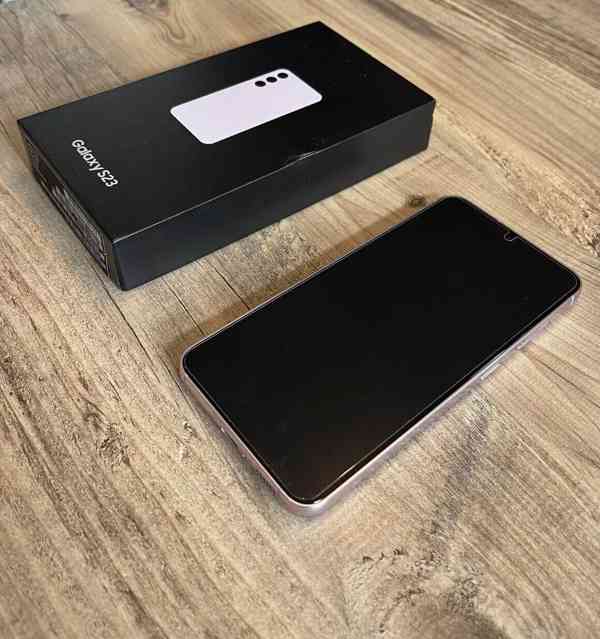 Samsung Galaxy S23 Ultra, Galaxy S23, Galaxy S23+ - foto 2