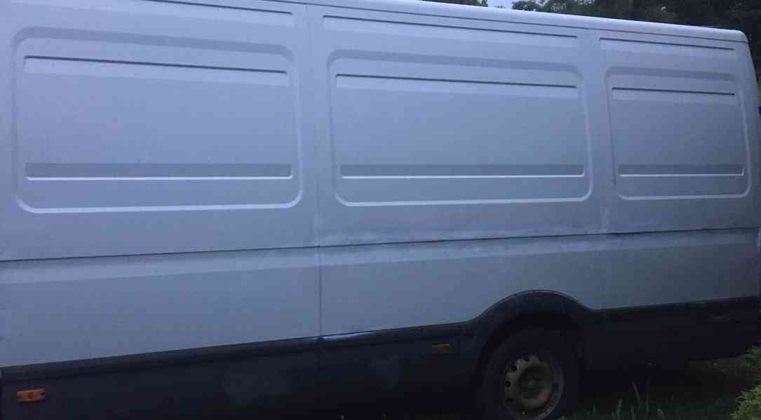 Iveco Daily 2.3 16V - foto 9