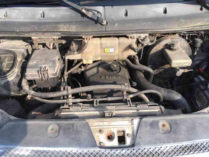 Iveco Daily 2.3 16V - foto 12