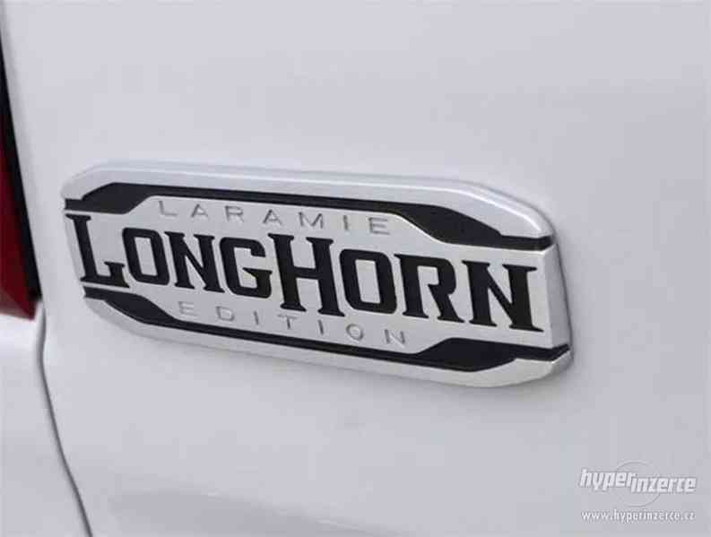 Dodge RAM 1500 Longhorn 5,7l hybrid - foto 8