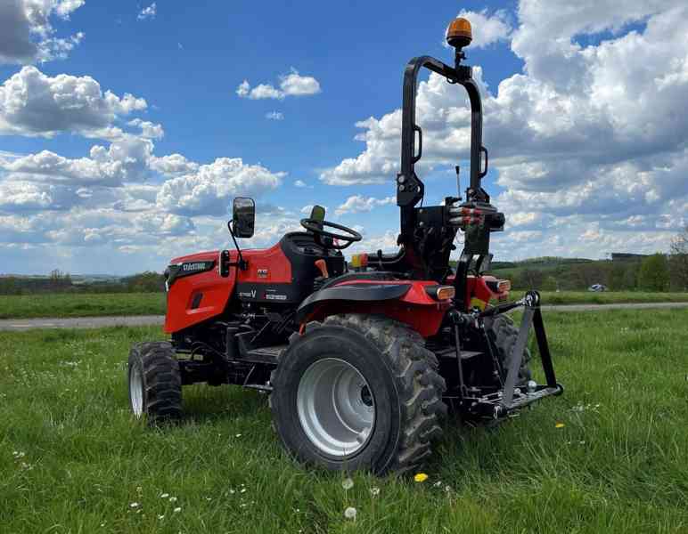 Malotraktor 4 x 4 ,Traktor 25 HP - motor Mitsubishi  - foto 4