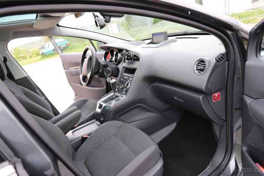 Peugeot 5008 2,0   HDI 120 kw - foto 36
