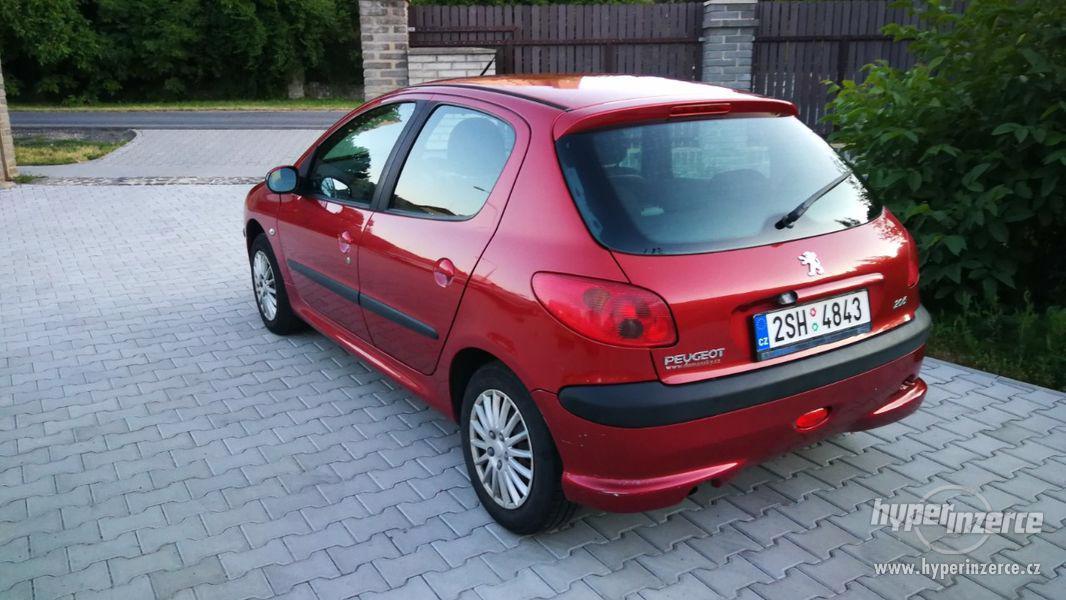 Peugeot 206 1.4i 55kW - foto 3