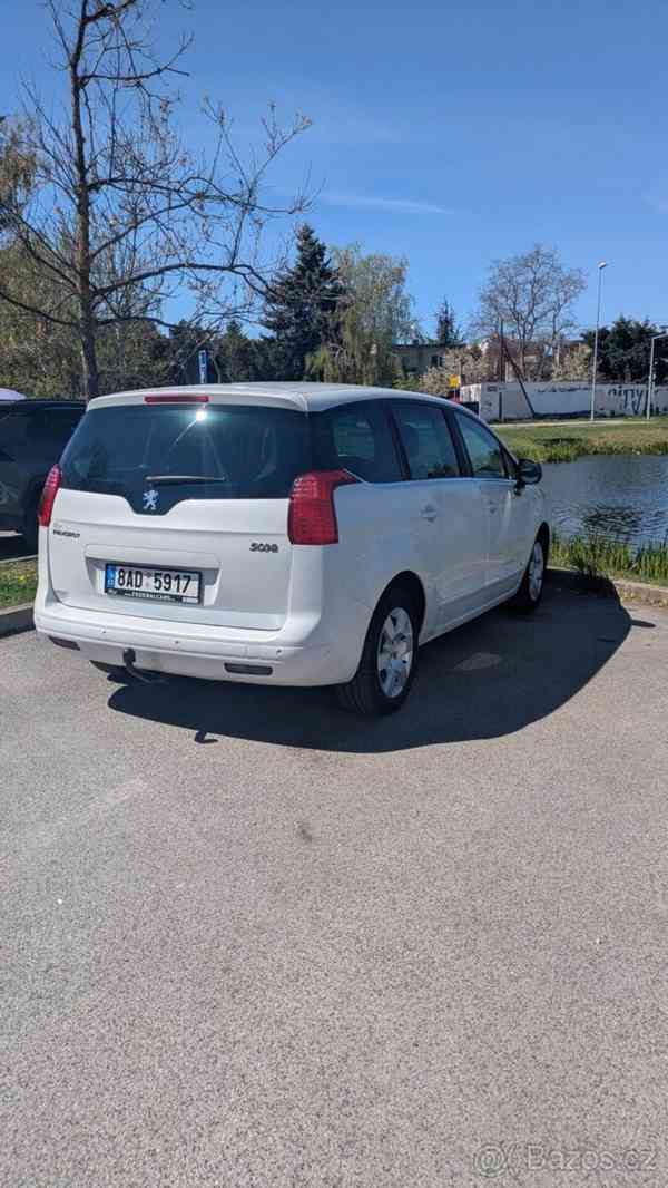 Peugeot 5008 2,0   Hdi , r.v.2013 - foto 7