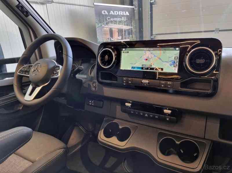 Mercedes-Benz MATRIX SUPREME MB 670 SL - foto 8