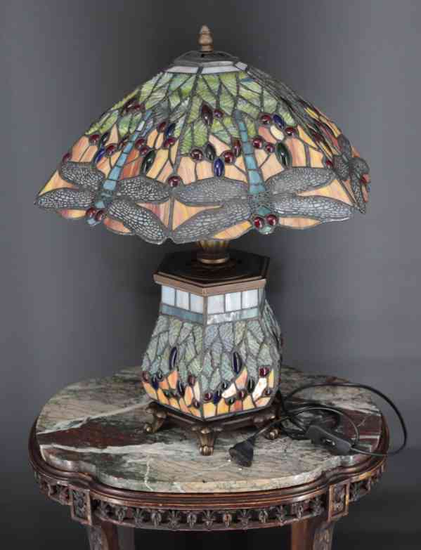 Stolní lampa Tiffany - foto 1