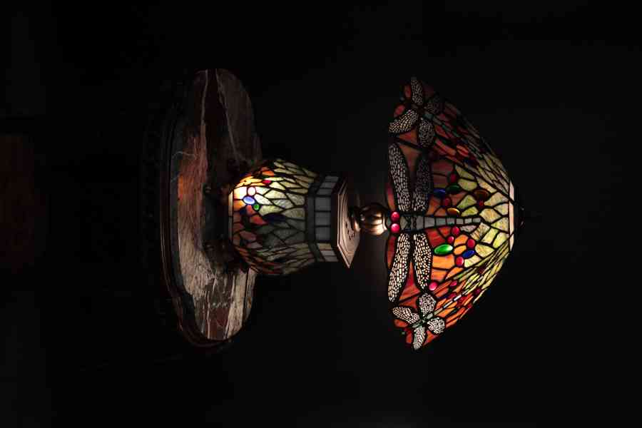 Stolní lampa Tiffany - foto 5