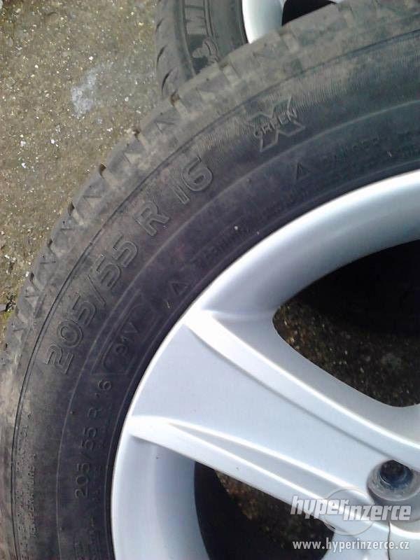Prodám originál alu disky Mazda - foto 5