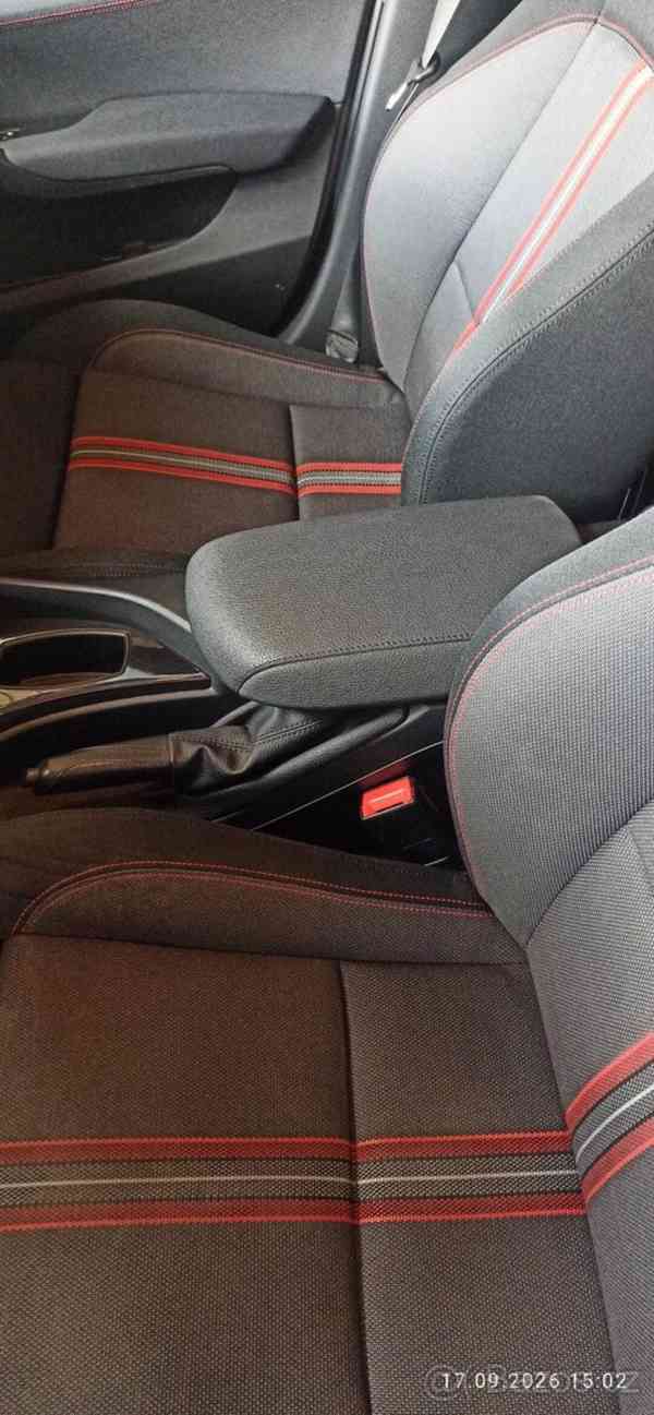 BMW X1 2,0 - foto 9