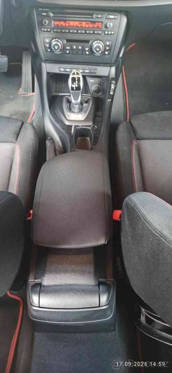 BMW X1 2,0 - foto 11