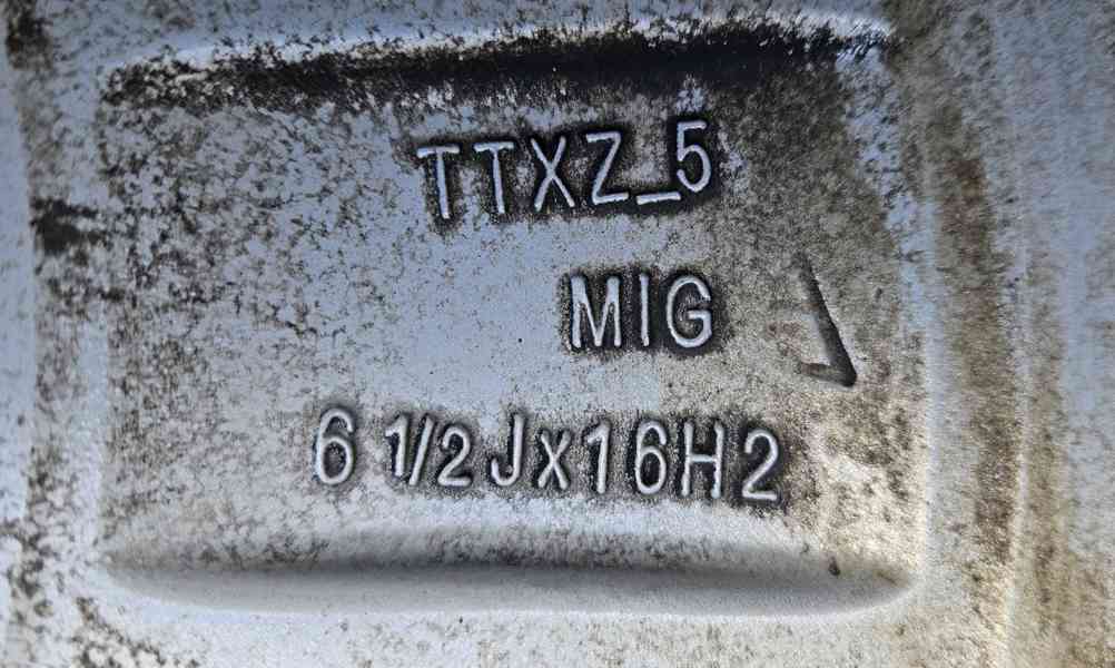 Škoda Octavia zimní alu kola 16" pneumatiky Barum  205/55R16 - foto 6