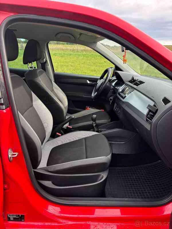 Škoda Fabia 1,4 - foto 18