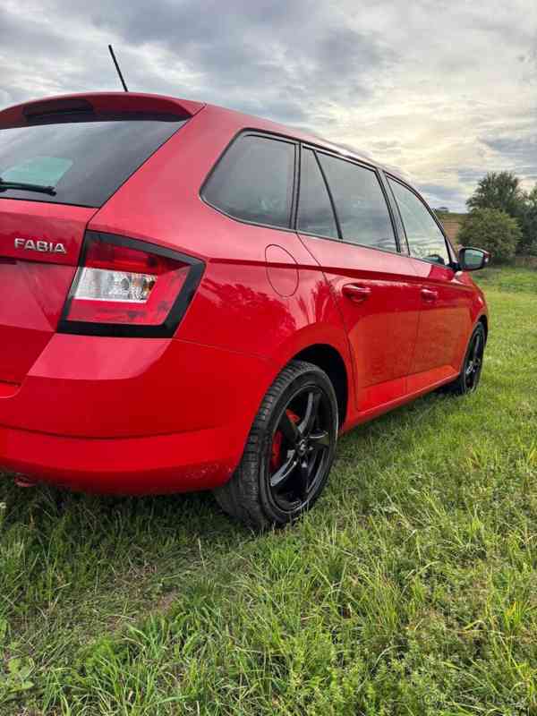 Škoda Fabia 1,4 - foto 17