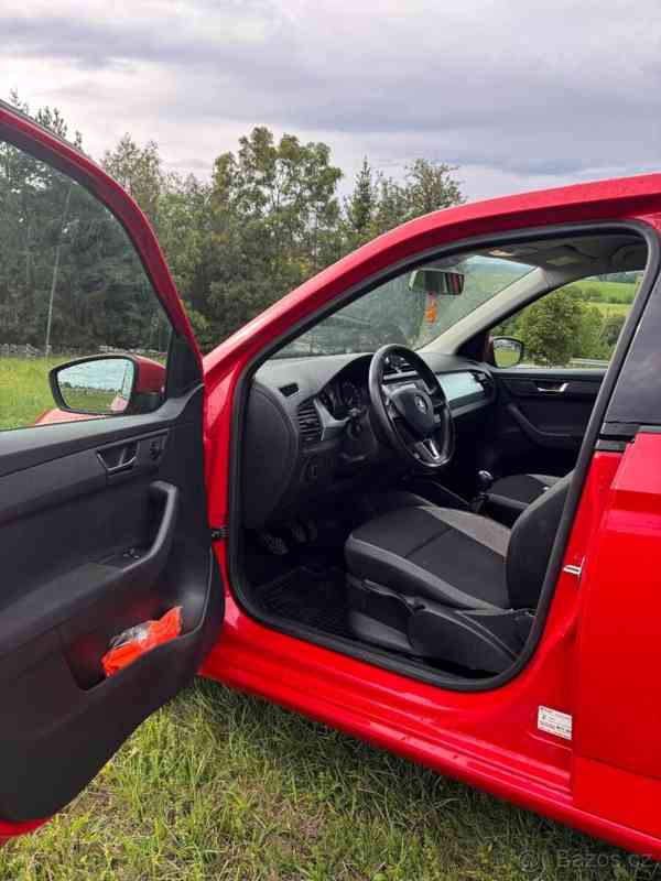 Škoda Fabia 1,4 - foto 14