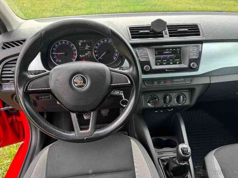 Škoda Fabia 1,4 - foto 8