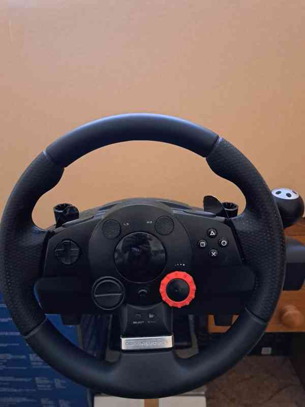 Volant Logitech driving force gt 