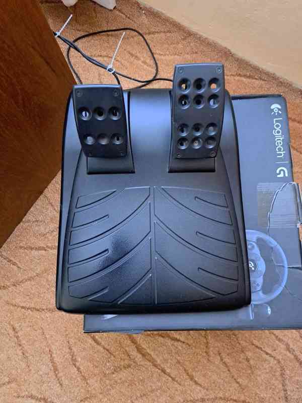 Volant Logitech driving force gt  - foto 5