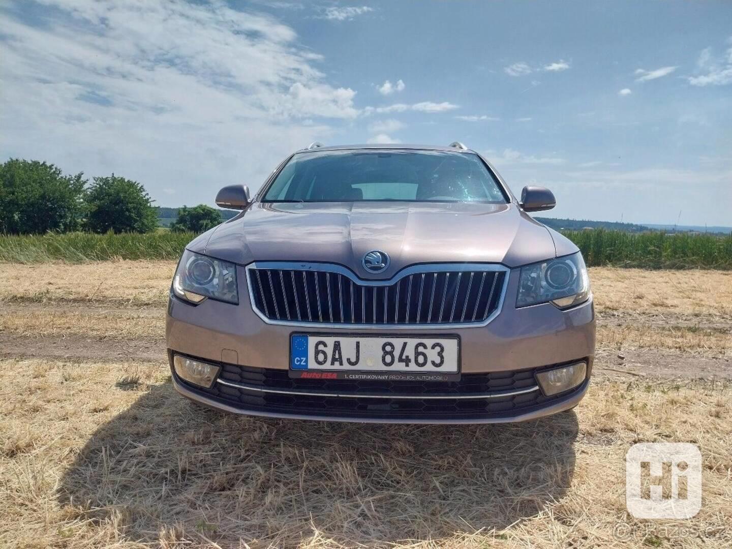 Škoda Superb 2,0   103 KW navi ,Xenon, tažné - foto 1