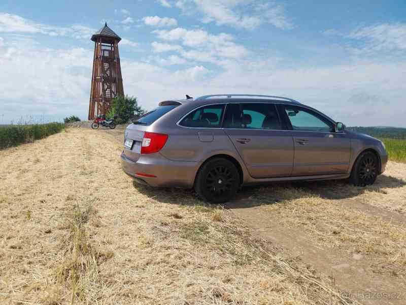 Škoda Superb 2,0 103 KW navi ,Xenon, tažné - foto 3