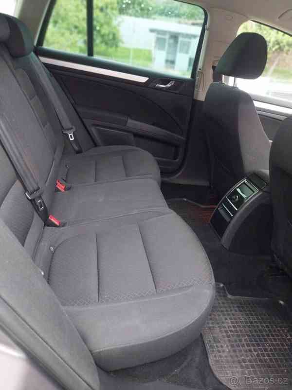 Škoda Superb 2,0 103 KW navi ,Xenon, tažné - foto 8