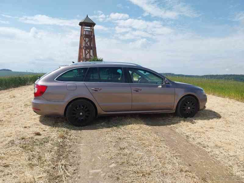 Škoda Superb 2,0 103 KW navi ,Xenon, tažné - foto 5
