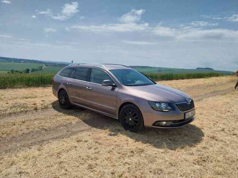 Škoda Superb 2,0 103 KW navi ,Xenon, tažné - foto 2