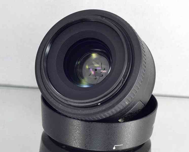 Nikon AF-S Nikkor 35 mm f/1.8 G **DX Pevný lens* - foto 4