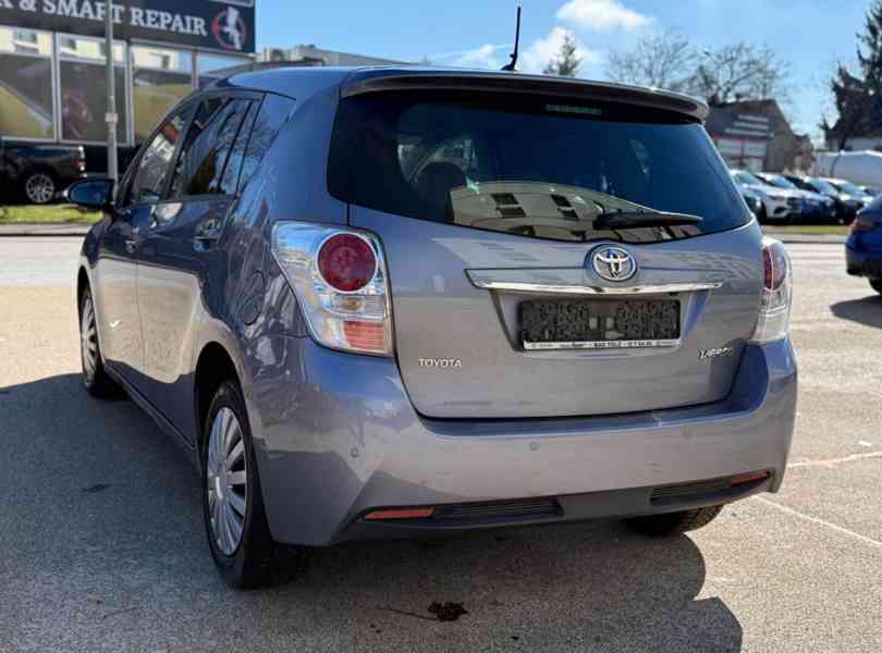 Toyota Verso Executive 1.8i Aut. benzín 108kw - foto 10