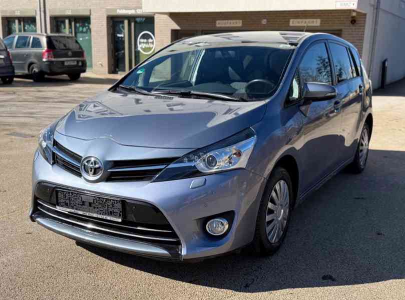 Toyota Verso Executive 1.8i Aut. benzín 108kw - foto 29