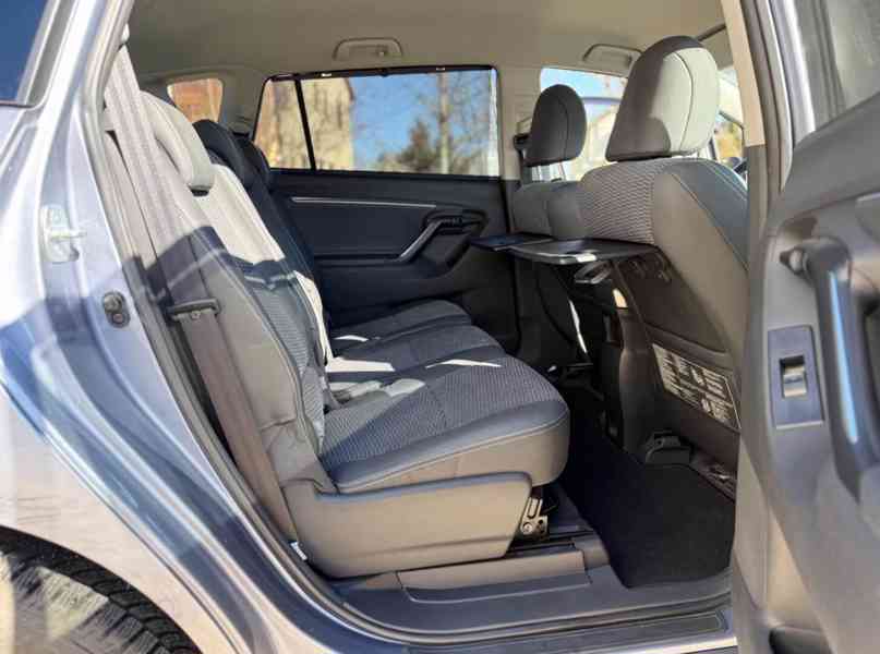 Toyota Verso Executive 1.8i Aut. benzín 108kw - foto 22