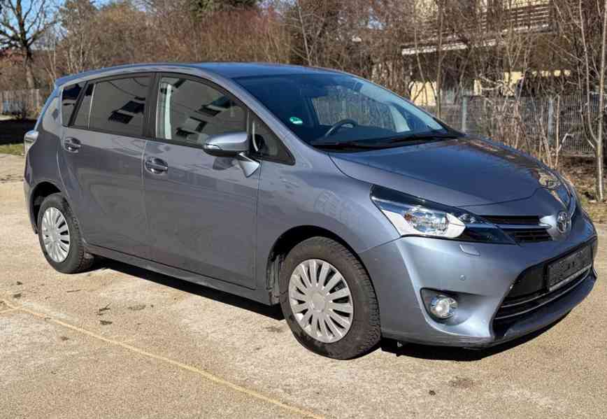 Toyota Verso Executive 1.8i Aut. benzín 108kw - foto 5