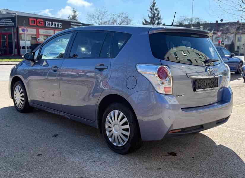 Toyota Verso Executive 1.8i Aut. benzín 108kw - foto 9