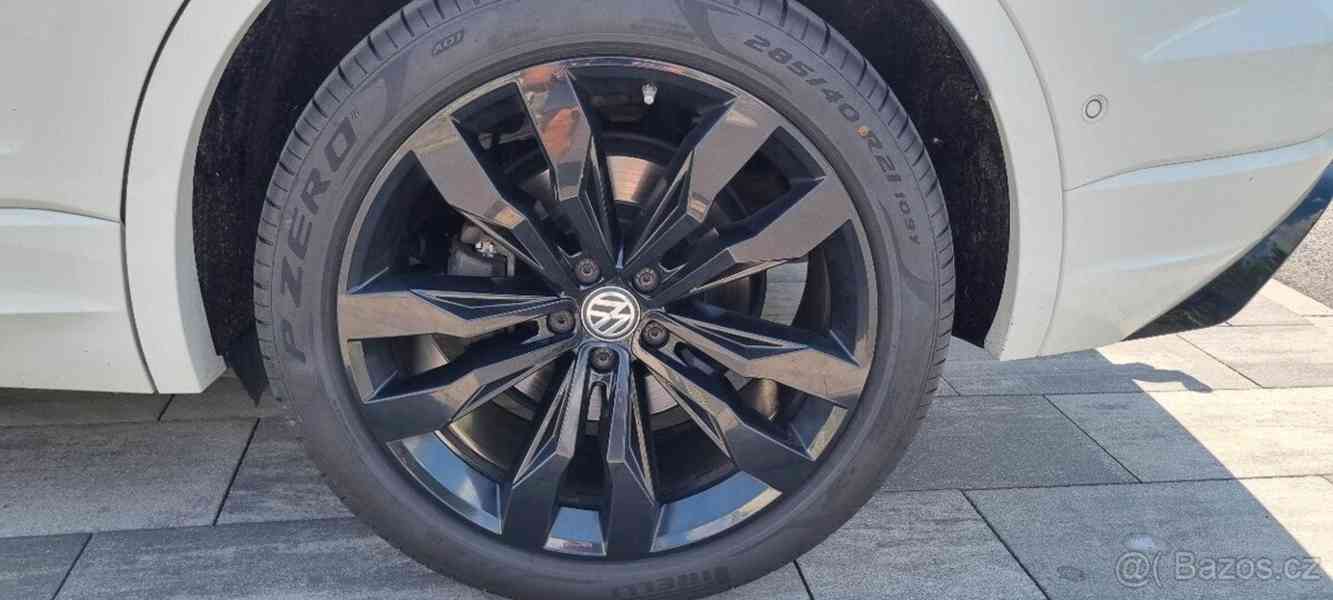 Volkswagen Touareg 3,0 TDI R-Line - foto 11