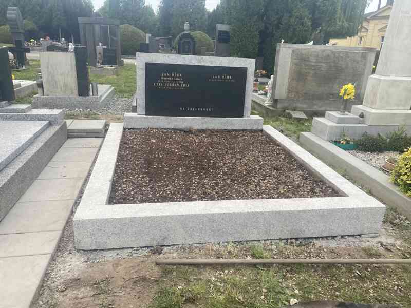 Urnové hroby  - foto 4