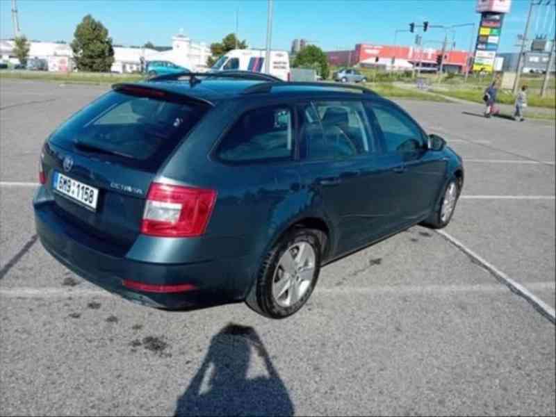 Škoda Octavia 1,6   III - foto 2