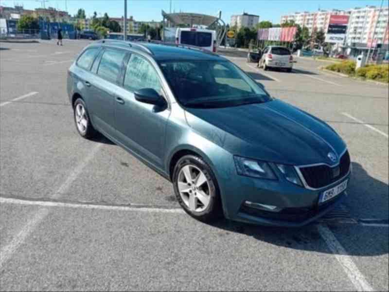 Škoda Octavia 1,6   III - foto 1