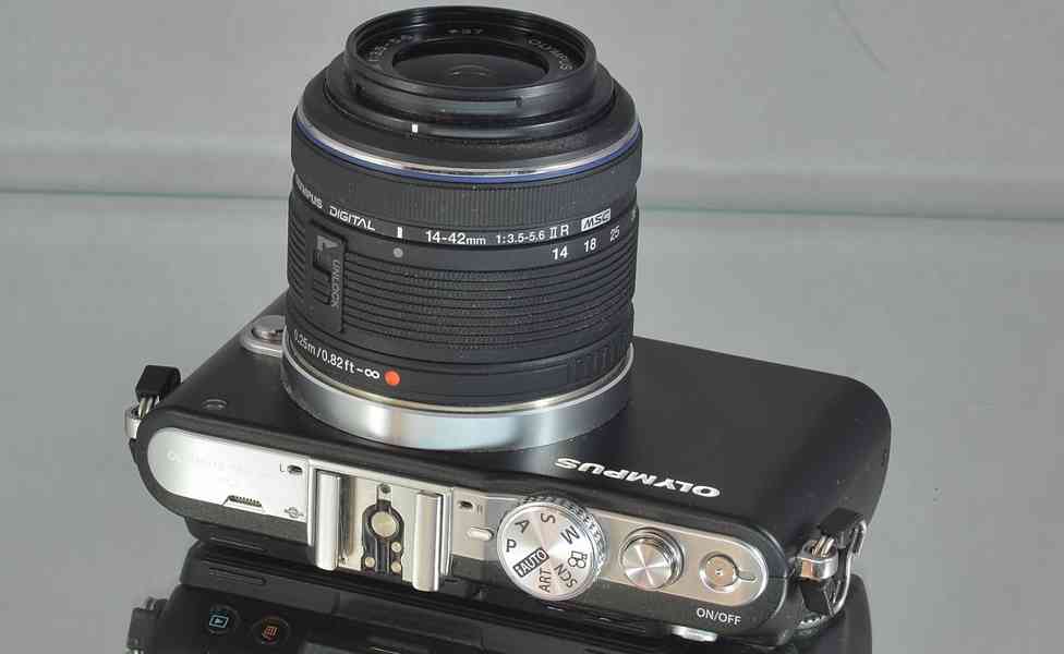 Olympus PEN E-PL3+14-42mm 12 Mpx*FullHDV 13000 Exp - foto 7