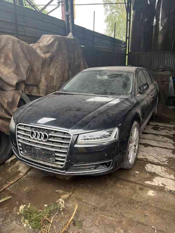 AUDI A8 /R.V.2011 3,0 TDI-- NAJETO 350XXX - foto 1