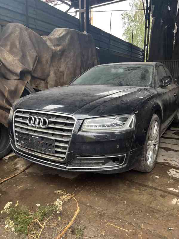 AUDI A8 /R.V.2011 3,0 TDI-- NAJETO 350XXX - foto 7
