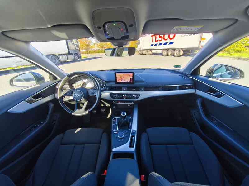 Audi A4 Avant facelift B9 2.0 TDi 110 kW,garáž,MAN,naj.166t. - foto 11
