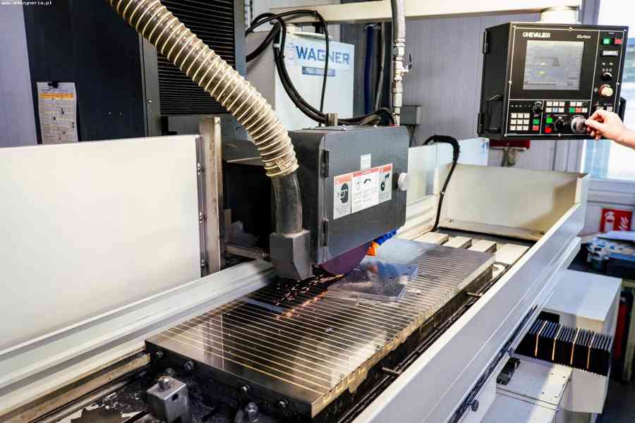 Rovinná bruska CHEVALIER FSG-1640ADIV - foto 2