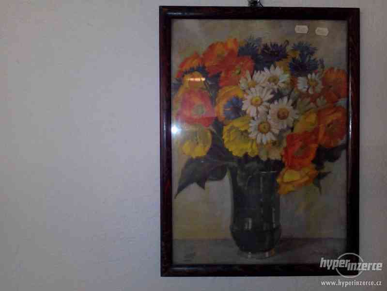 pěkné květiny, krásný dekorační obrázek - foto 1