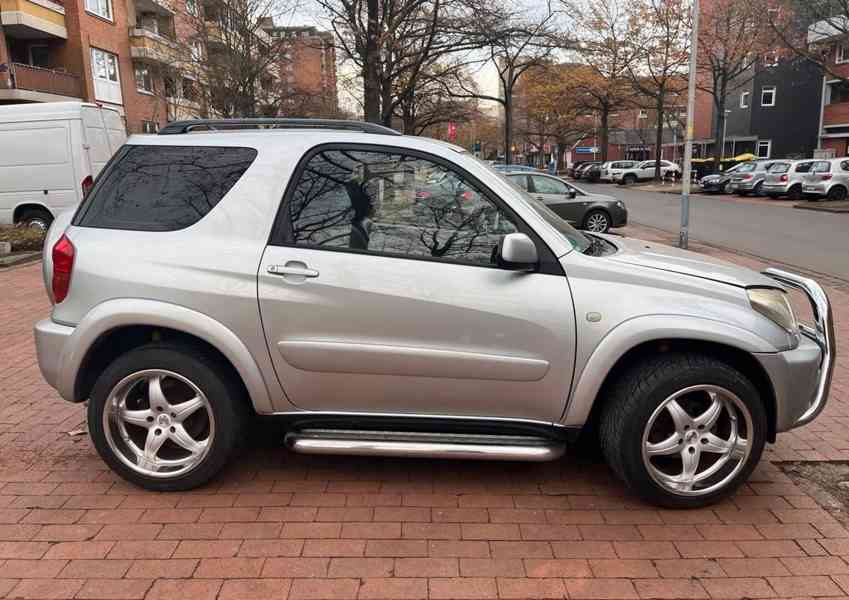 Toyota RAV 4 2,0i 4x4 benzín 110kw - foto 6