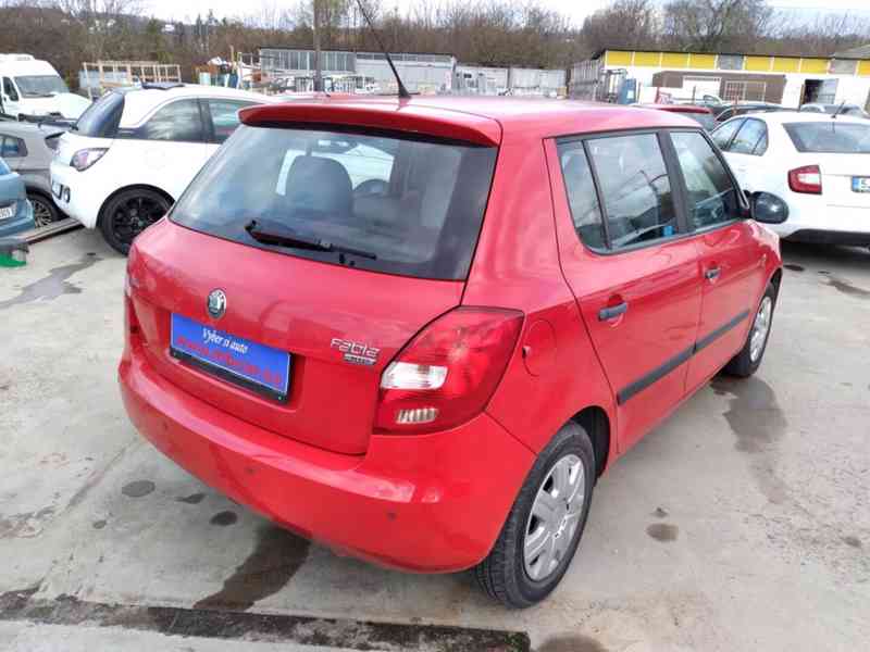 ŠKODA FABIA 1.2 HTP CLASSIC ČR,SERVISKA,KLIMA - foto 8